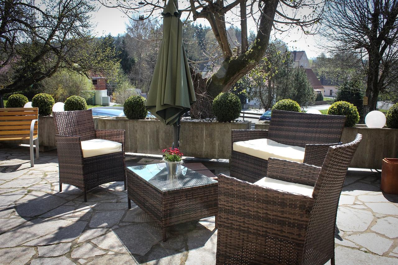 Hotel Rosenhof Garni Pegnitz Luaran gambar