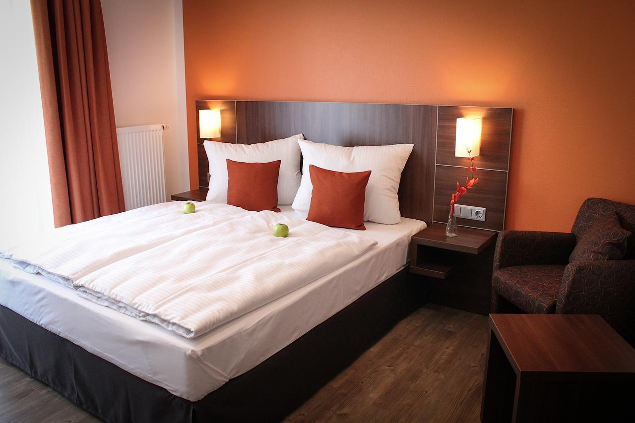 Hotel Rosenhof Garni Pegnitz Luaran gambar
